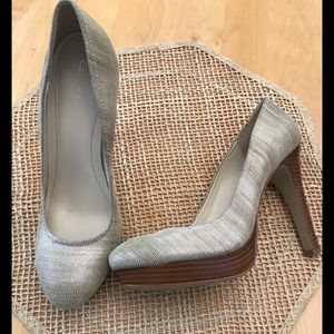 NEW CALVIN KLEIN SZ8M Stiletto HEELS
